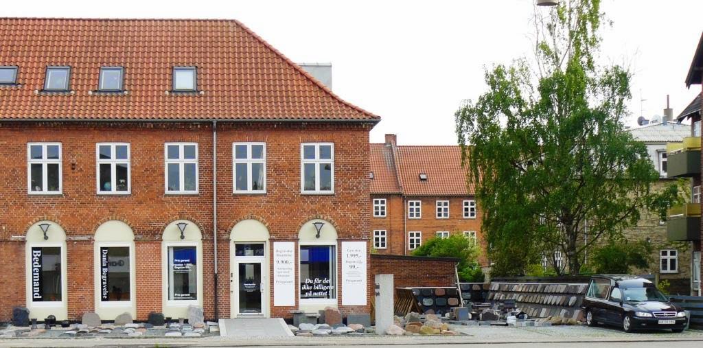 Dania Begravelse, bedemand i København