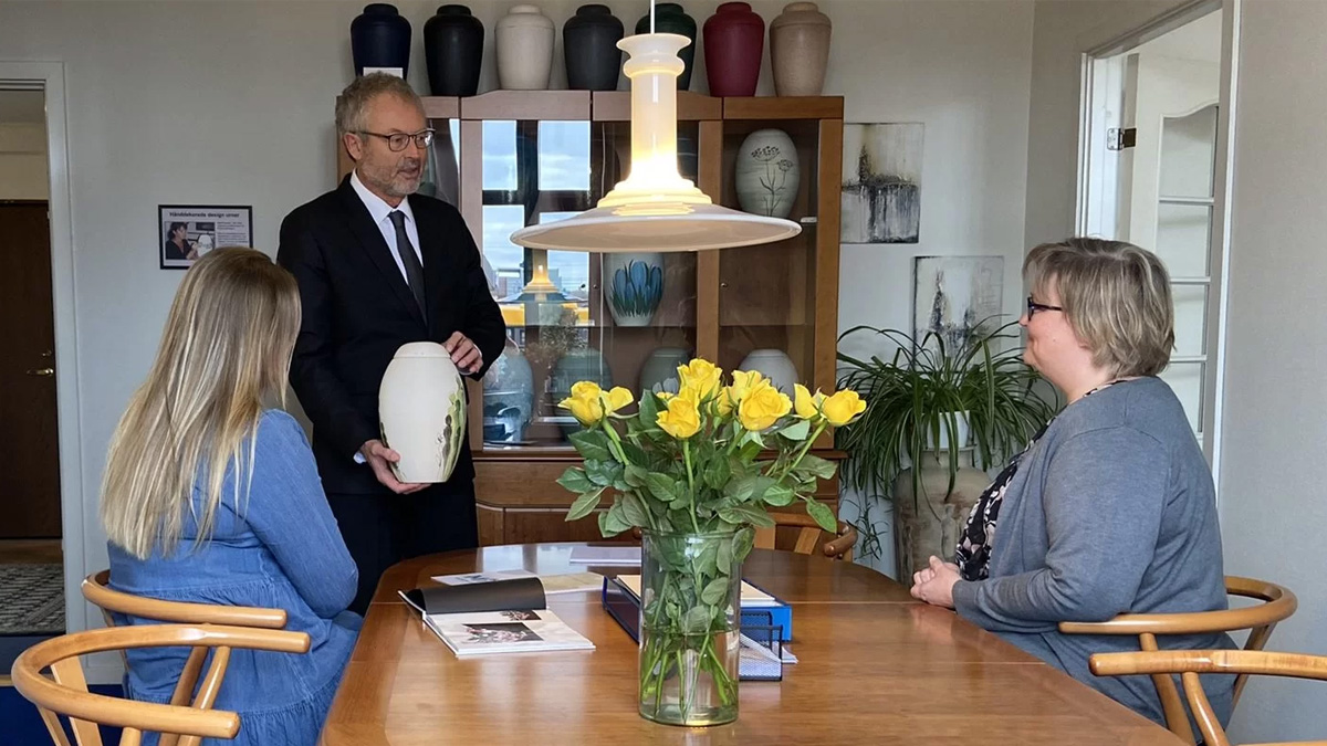 E. Christoffersen Begravelsesforretning, bedemand i Næstved