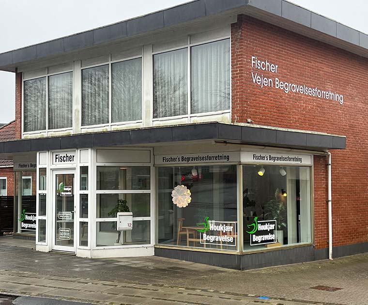 Vejen-Fischers Begravelsesforretning - Charlotte og Claus Madsens Eftf. - Houkjær Begravelse, bedemand i Kolding