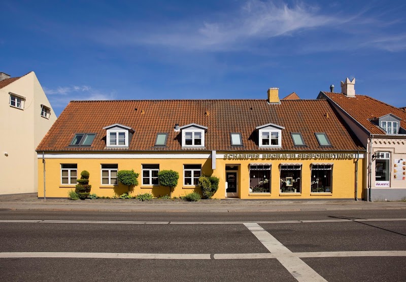 Schärfe Begravelsesforretning, bedemand i Roskilde