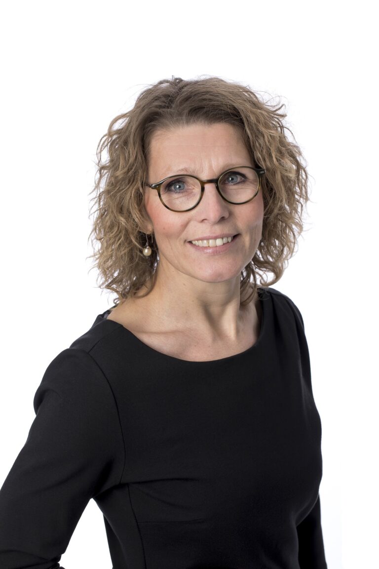 Østbyens Begravelsesforretning, bedemand i Aalborg