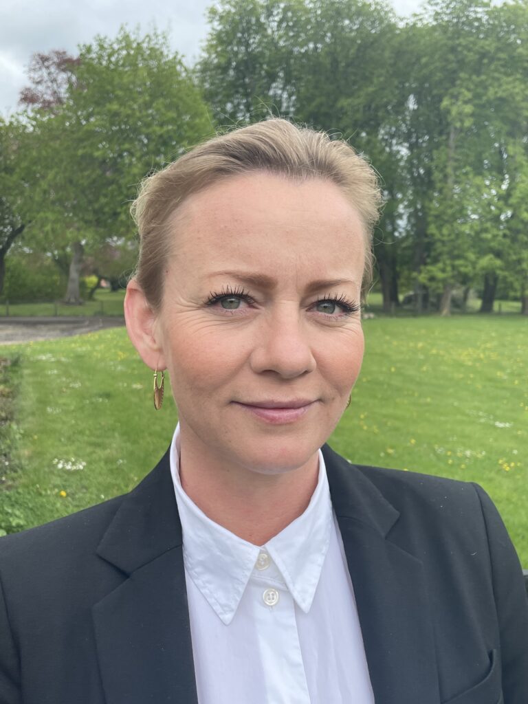 Bedemand Susanne Thomsen Din lokale bedemand i Kolding, Vejle, Fredericia, bedemand i Kolding